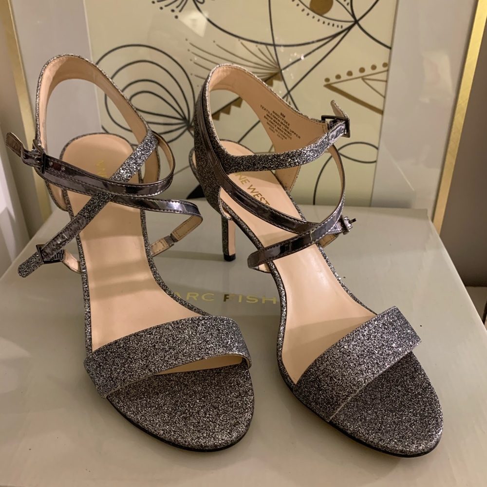 Nine West Dark Silver Glitter Sandals